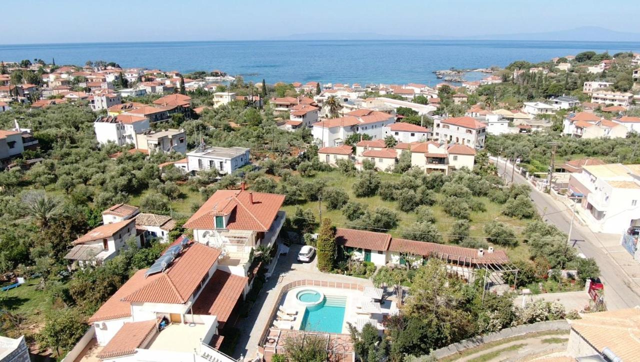 Athina Apartments Stoúpa Buitenkant foto